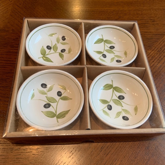 Set of Four New Out of The Woods of Oregon Dipping and Serving Bowls - Picture 2 of 16